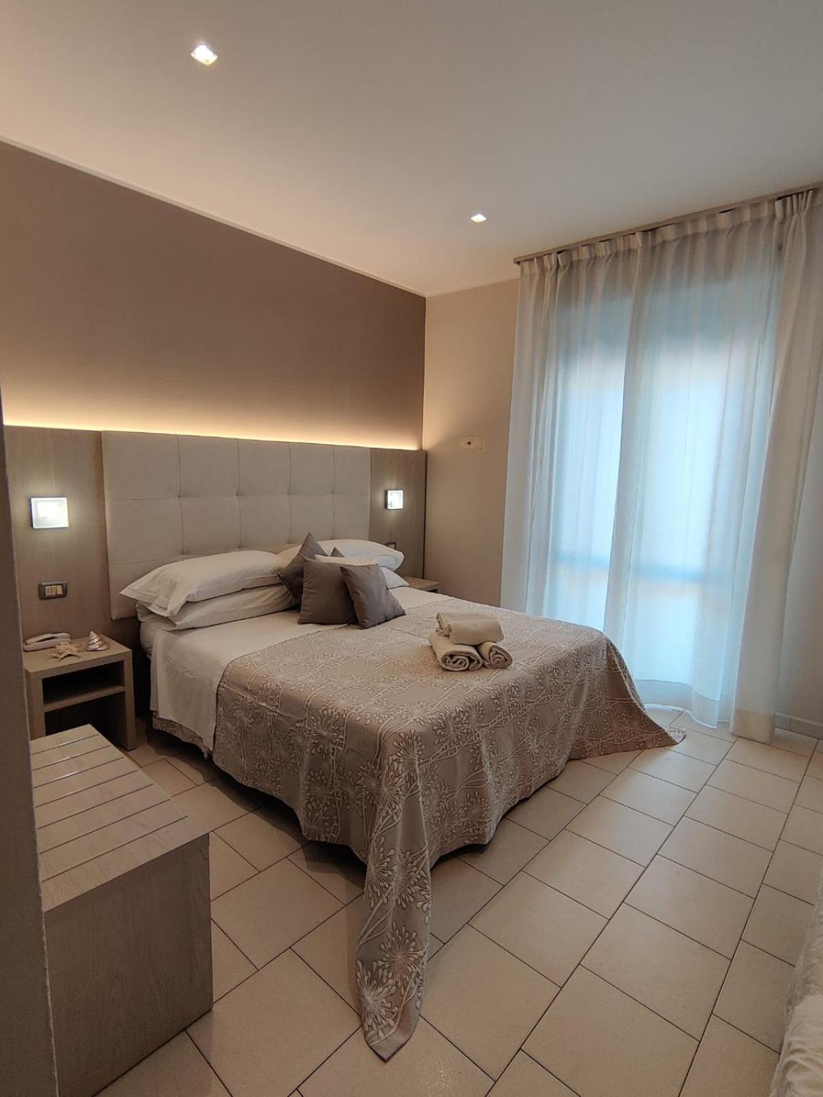 Hotel Stefan Room & Breakfast Gatteo a Mare Esterno foto