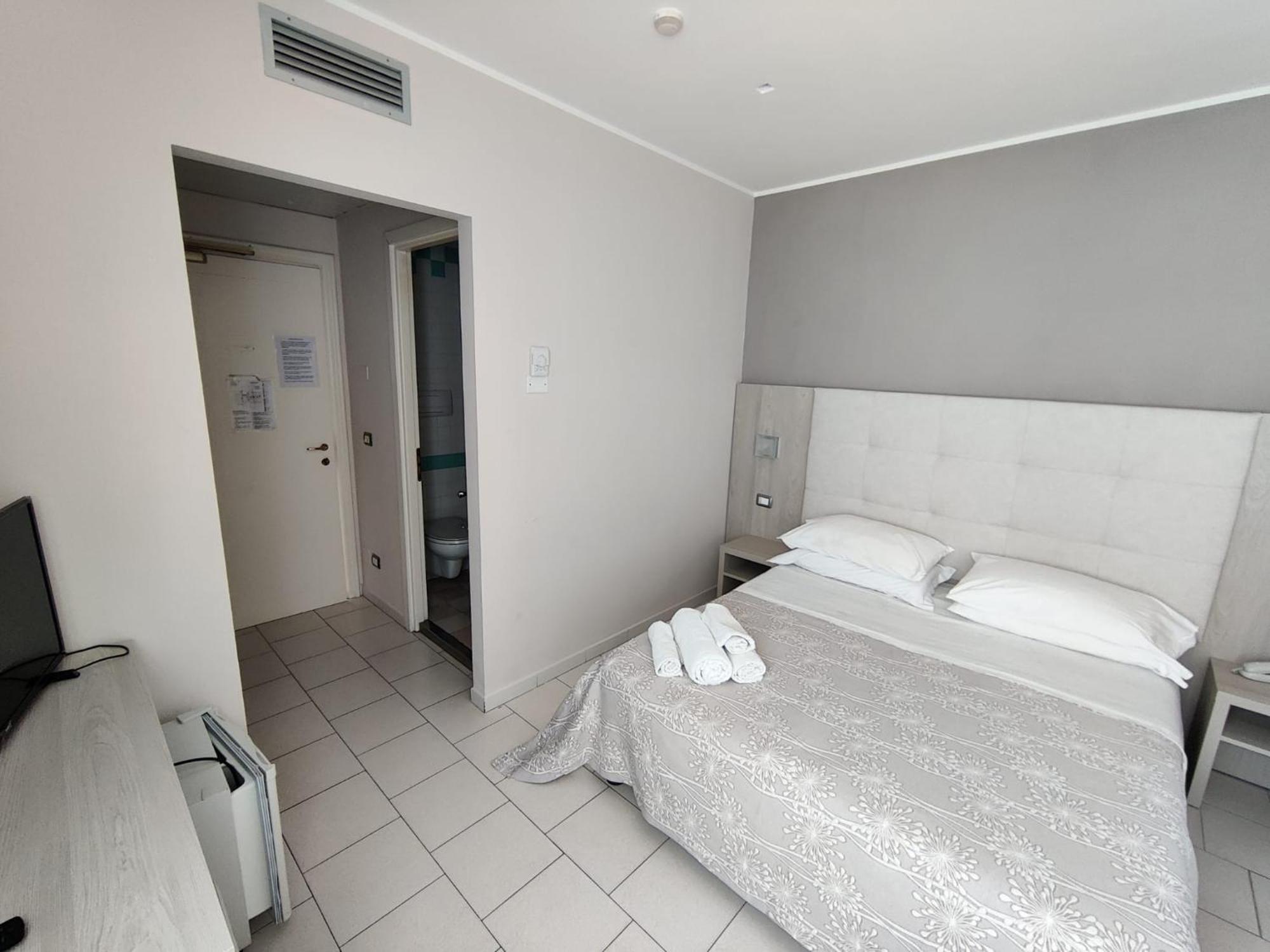 Hotel Stefan Room & Breakfast Gatteo a Mare Esterno foto