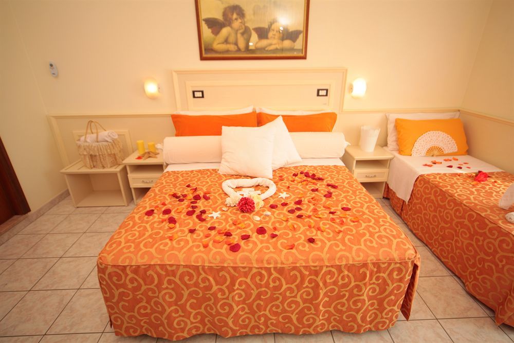 Hotel Stefan Room & Breakfast Gatteo a Mare Esterno foto